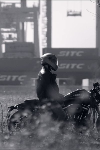 movie poster for Can't go out tonight