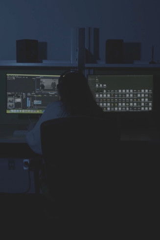 Poster do Filme Adrian's Gone