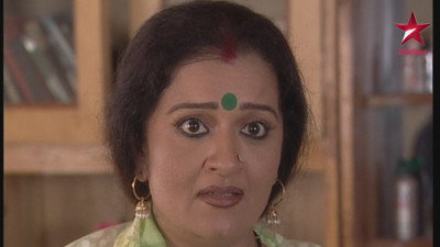Anupam Appreciates Kesar's Work