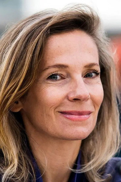 Joanna Bator
