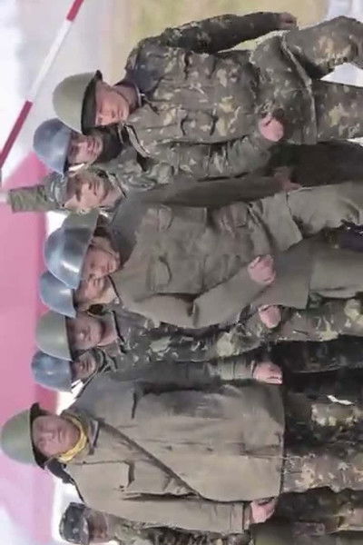 Poster do Filme Ukraine Goes To War