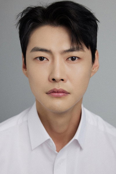 Lee Kyu-young
