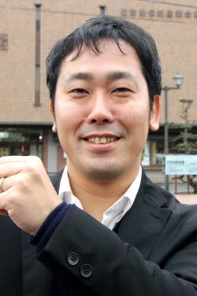 Naruhito Suetsugu