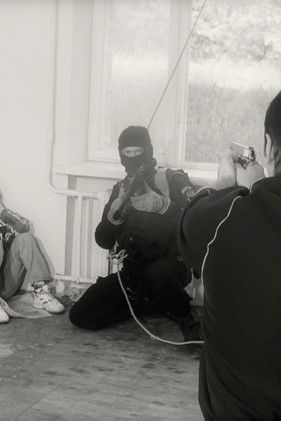 Poster do Filme Правила та порядок застосування зброї працівниками міліції