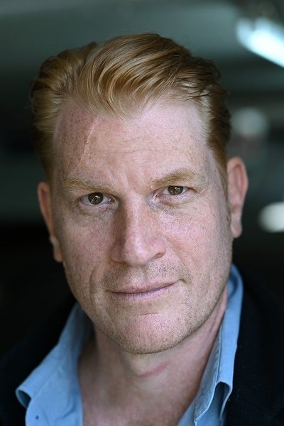 Photo de Enno Kalisch dans Insurrection