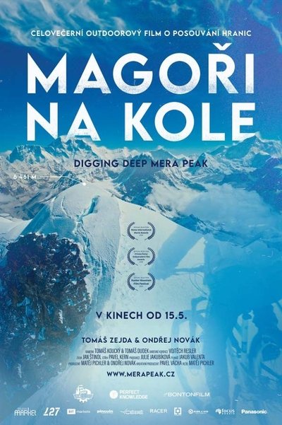 movie poster for Magoři na kole
