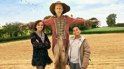 img Worzel Gummidge (2019) - Seizoen 1