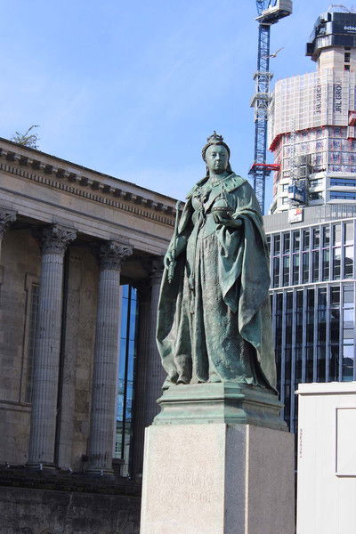 Poster do Filme A Face as Long as Livery Street