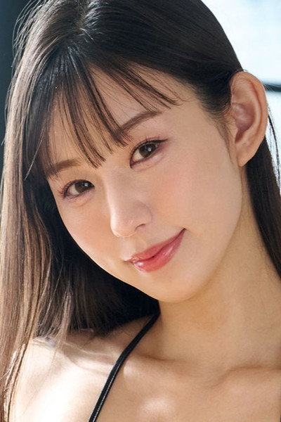 日高ゆあ
