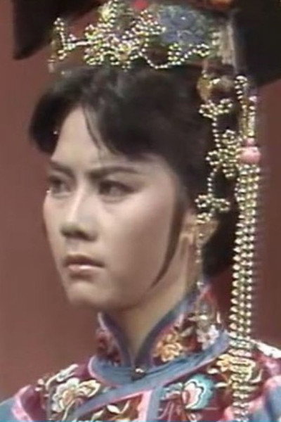 李映彤