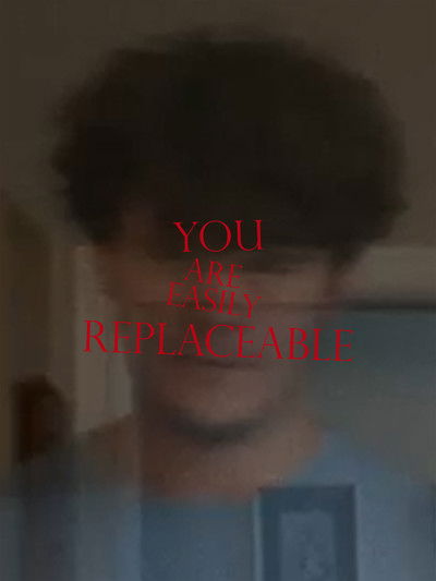 Poster do Filme You Are Easily Replaceable