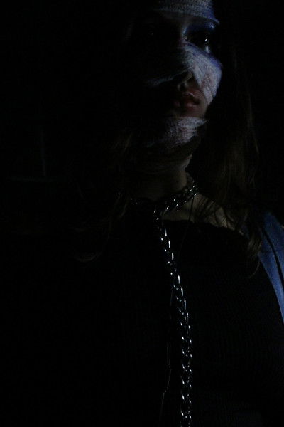 Poster do Filme Por Pouco, Antes Só