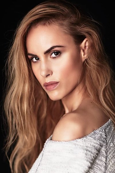 Photo de Stephanie Silva dans Star Wars : Le Réveil de la Force