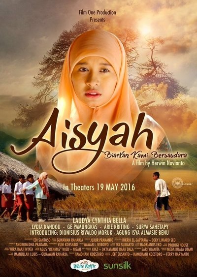 Poster for the movie Aisyah: Biarkan Kami Bersaudara