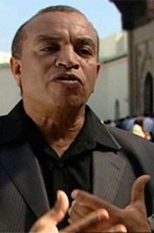 Poster do Filme Between Desire and Uncertainty