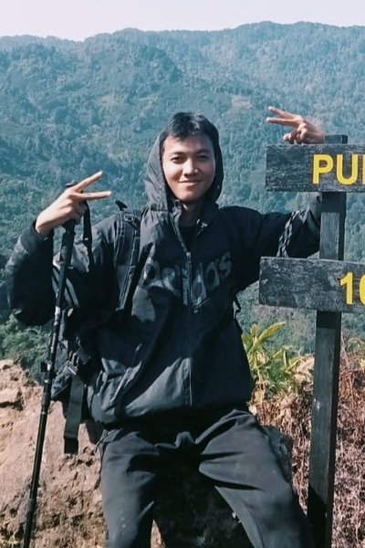Imagem de Ezra Faiq Wicaksono