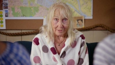 Die alte Frau