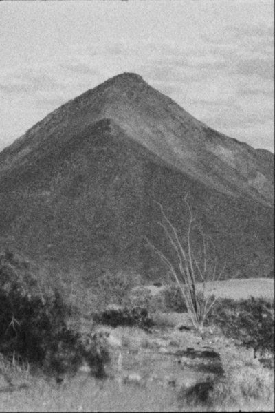 Poster do Filme El Chinero, un cerro fantasma