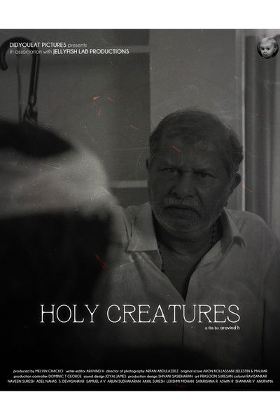 Poster do Filme Holy Creatures