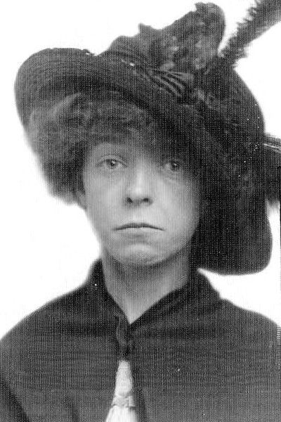 Photo de Tina Marshall dans Vous ne l'emporterez pas avec vous
