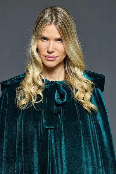Vivien Vasvári
