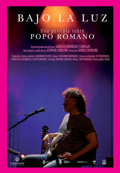 Poster do Filme Bajo la luz