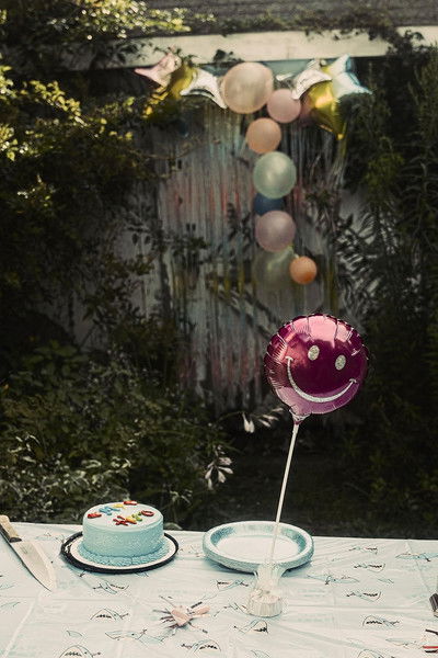 Poster do Filme Killing With Kindness