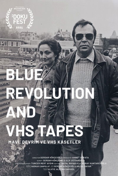 Poster do Filme Mavi, Devrim ve VHS Kasetler