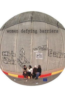 Poster do Filme Women Defying Barriers