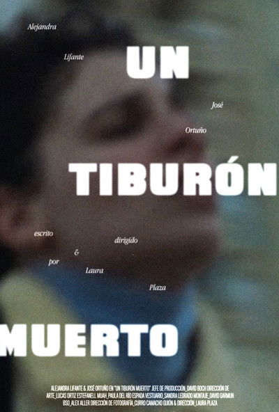 Poster do Filme Un tiburón muerto