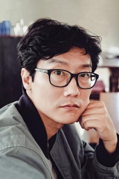 Hwang Dong-hyuk