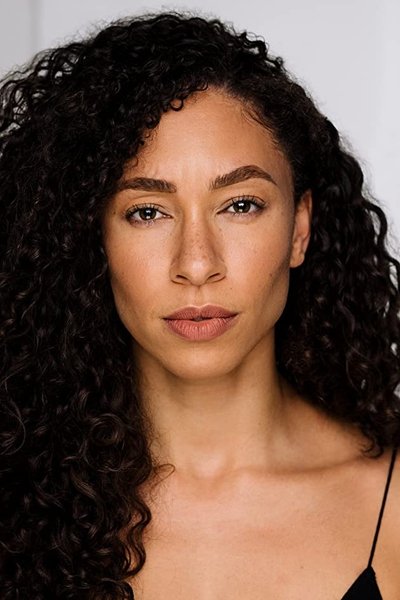 Photo de Lisa Spencer dans Wicked