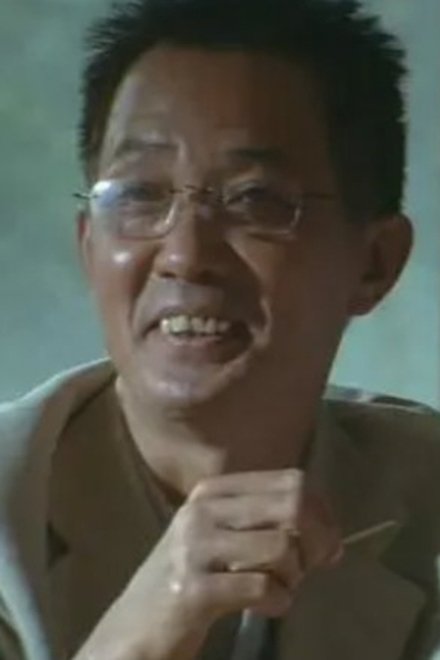 林文伟