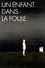 Un enfant dans la foule