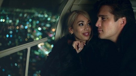 Por debajo de la mesa (2021) - Episode 3 poster and promotional image