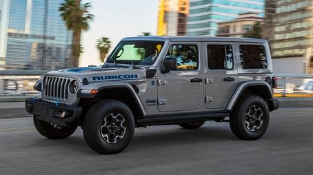 Jeep Wrangler 4xe (2021) - Episode 1 poster and promotional image