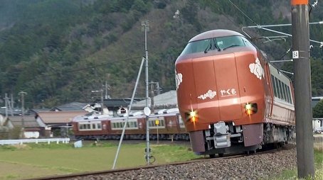 JR West's New and Improved Limited Express Yakumo (2024) - Episode 16 poster and promotional image