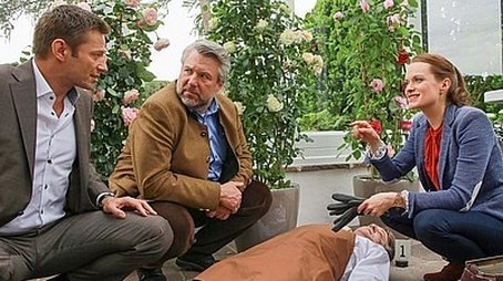 Alle wollen Stockl (2017) - Episode 9 poster and promotional image