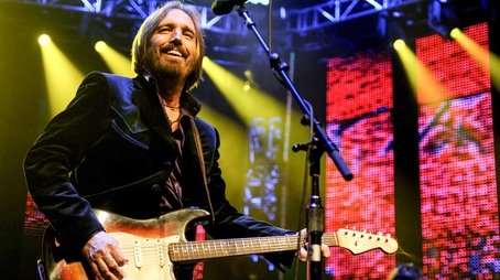 Tom Petty: Mysterious Ending (2020) - Episode 9 poster and promotional image