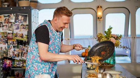 Joe Lycett (2021) - Episode 9 poster and promotional image