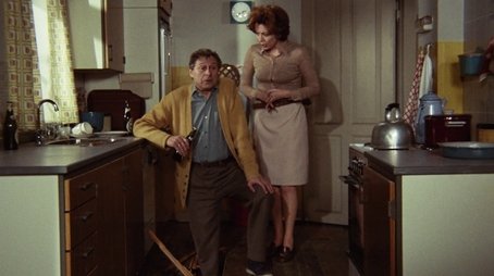 We are moving (1971) - Episode 2 poster and promotional image
