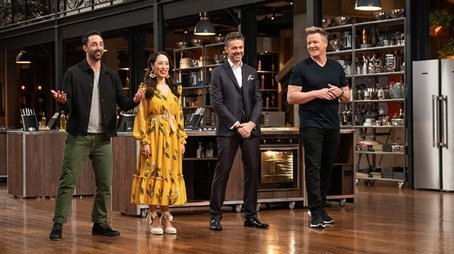 Relay Style Team Challenge (2020) - Episode 3 poster and promotional image