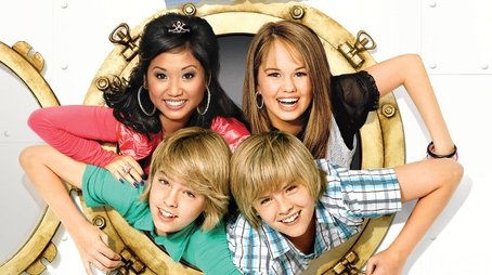 The Suite Life on Deck (2008) poster