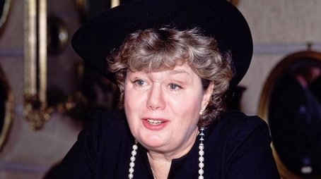 Shelley Winters (2015) - Episode 2 poster and promotional image