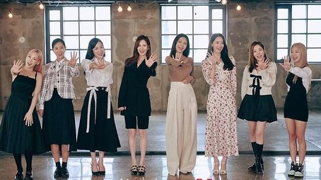 National Athletes 3  (Into the New World) - Girls' Generation Special (2021) - Episode 121 poster and promotional image