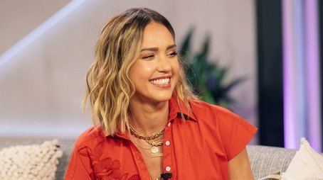 Jessica Alba, Rose Matafeo, Jamie Miller (2022) - Episode 121 poster and promotional image