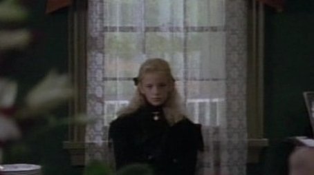 Sara's Homecoming (1990) - Episode 1 poster and promotional image