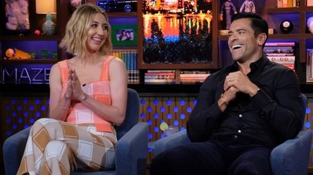Heidi Gardner & Mark Consuelos (2019) - Episode 157 poster and promotional image