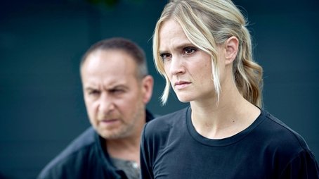 Completely pain free (2021) - Episode 5 poster and promotional image