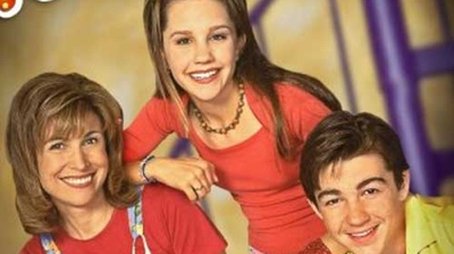 Season 2 (2000) - Season 2 poster and promotional image